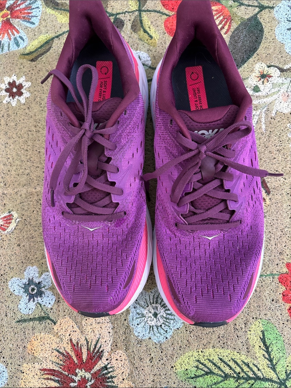 Hoka Clifton 8 Women's Plum/Pink Athletic Running Shoes